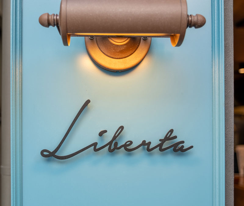  Liberta 本町